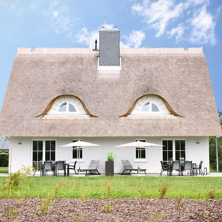 Reetidyll am Haff Villa Pepelow Exteriör bild