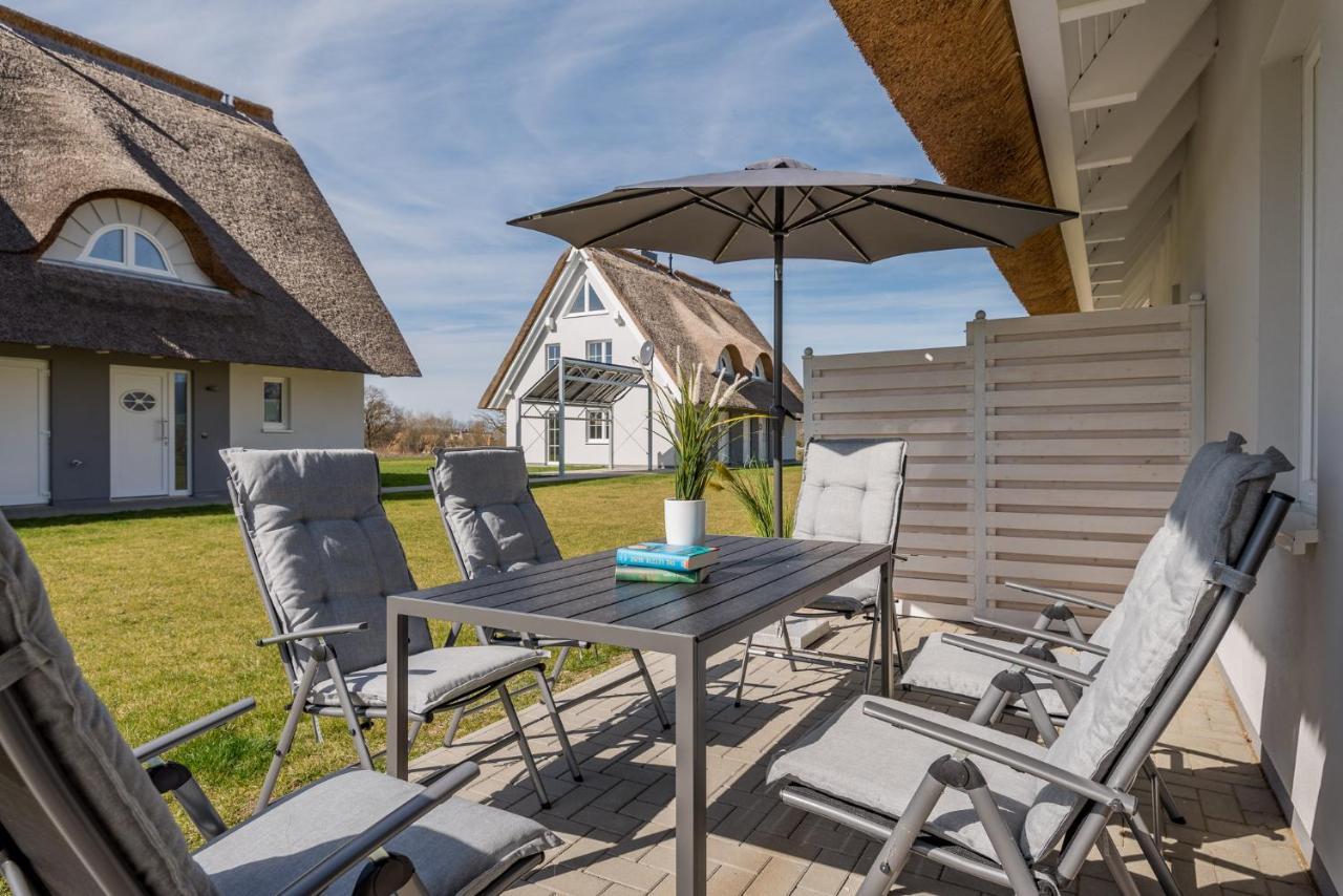 Reetidyll am Haff Villa Pepelow Exteriör bild