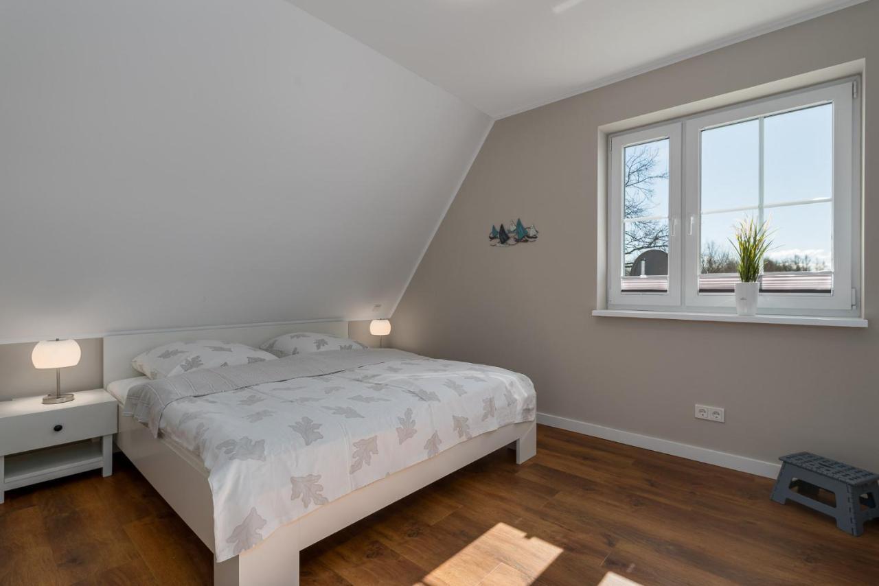 Reetidyll am Haff Villa Pepelow Exteriör bild